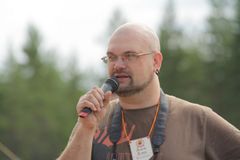 Пресс-секретарь и бессменный ведущий автомотофестиваля "Гирвас"